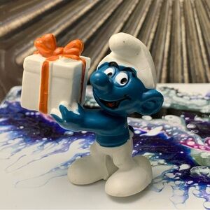 Vintage Smurfs Present Smurf  Jokey Surprise Gift Rare Vintage Figure Toy Peyo
